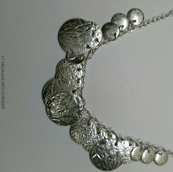 Necklace - Picture 2 of 2